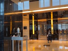 -上海龙之梦万丽酒店