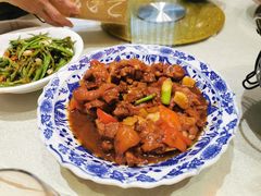 -鸿兴楼酒家(阜阳路店)