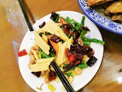 -凤齐羊肉烩面馆