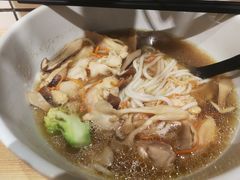 -云味馆过桥米线(皇庭广场店)