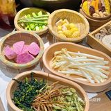 氛围🈵分的魔都山野火锅！味道一绝
