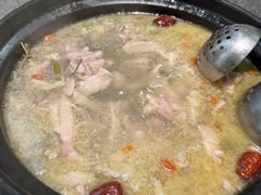 -野迹·石橄榄鸡·烧烤(新洲店)