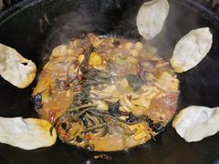 -地锅公社·现炒地锅鸡·地锅鱼·夜宵(罗锦路店)