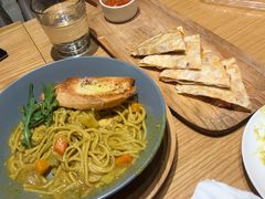 -LO CALCOW卡路力轻食主义餐厅(陆家嘴店)