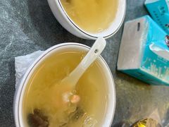 -咊记茅草棚柴火鸡(乌当店)