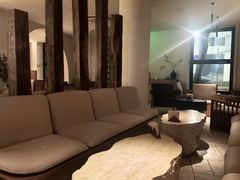 -Hideout Hookah Lounge·隐觅地