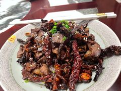 -蔼若春.传承三十年云南菜(金碧公园店)