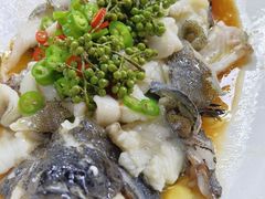 -粤盛海鲜平价店(洛溪食街店)