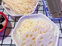 -土货重庆火锅(吾悦广场店)