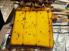 -云晓光头烧烤吧(川沙绿地店)