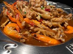 牛蛙煲-胖哥俩肉蟹煲(湖滨银泰in77店)