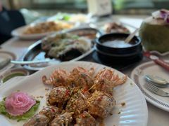 -光海鲜鱼翅餐厅(叻差拉披色路店)
