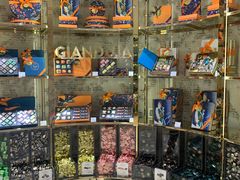 零售区-VENCHI 闻绮(北京国贸商城店)