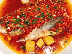 -湘小馆剁椒鱼头(金帝商务大厦店)