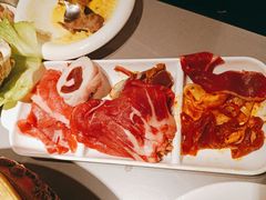 -山焱·炭火自助烤肉(周浦万达店)