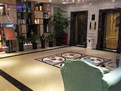 -沪华海鲜大酒楼(南汇店)