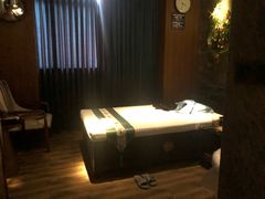 -悦港足浴(龙城国际商业广场店)