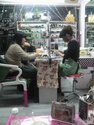 美女星星在工作ing-星美甲