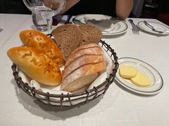 -Wolfgang’s Steakhouse 沃夫冈牛排馆(上海白玉兰广场店)