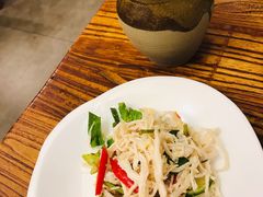 -滇香肴·云南菜蒸汽石锅鱼(云南北路店)