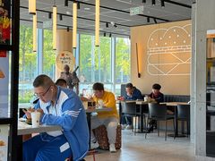 -麦当劳(北苑秋实路店)