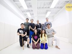 -菠萝格斗巴西柔术训练馆