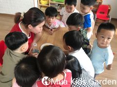 -MuaKids Garden