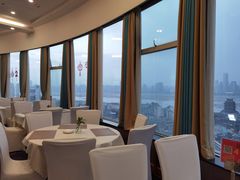 -东方豪景花园酒店·怡景旋转餐厅