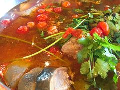 酸汤鱼-老凯俚酸汤鱼(鸿通城店)