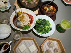 -小厨娘绣中淮扬(总统府大行宫店)