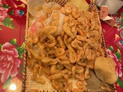 -闯关东东北农家菜(崂山石老人店)