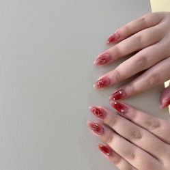 -花系美·美甲美睫精品店
