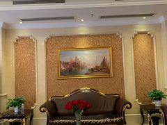 -维也纳酒店( 深圳东站布吉老街店)