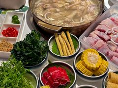 -烹然四季椰子鸡火锅(姚家园万象汇店)