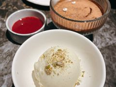 法式手打海盐巧克力蛋糕-LESCEDARS Brasserie Bistro香柏树