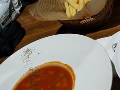 -百好乐宠物友好餐厅(朝外大街店)