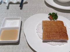 脆皮烧肉-御宝轩(益丰·外滩源店)