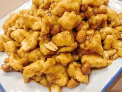宫保鸡丁-金牌餐厅·天津菜·八珍豆腐·老爆三(瓷房子店)
