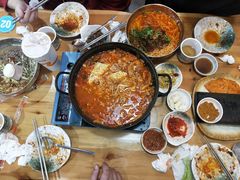 -许妈妈餐厅烤肉烧烤家常菜(明润广场店)
