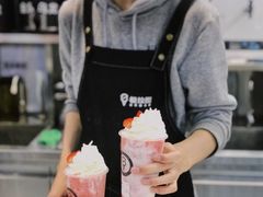 -极拉图·现制冰淇淋(大卫城店)