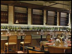 -肆海小川菜酒馆Wine Bistro (青年路店)