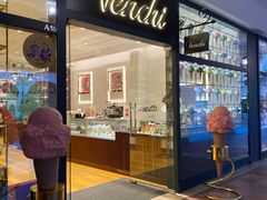 门面-VENCHI 闻绮(上海佛罗伦萨小镇店)