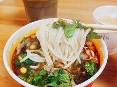 -江三王记牛杂馆(总店)