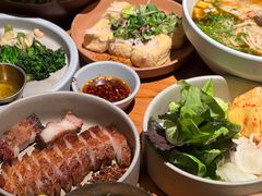 -SHAN山(前滩太古里店)