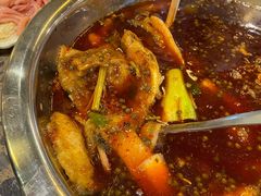 -肖肖酸萝卜鱼火锅(总店)