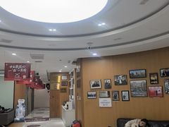 -雅悦齿科(顾村公园店)