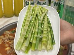 -彭记铁锅肥肠(东四总店)