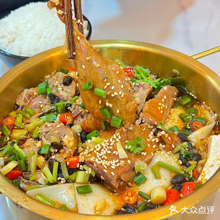 西安这家小巷子里的店！！也太好吃了吧！！