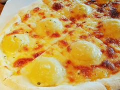 芝士榴莲披萨-LYFATTI 莱芙缇(赣水路店)