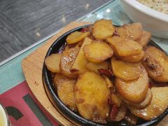 -谢大姐非遗啤酒鱼(君豪店-黑金店)